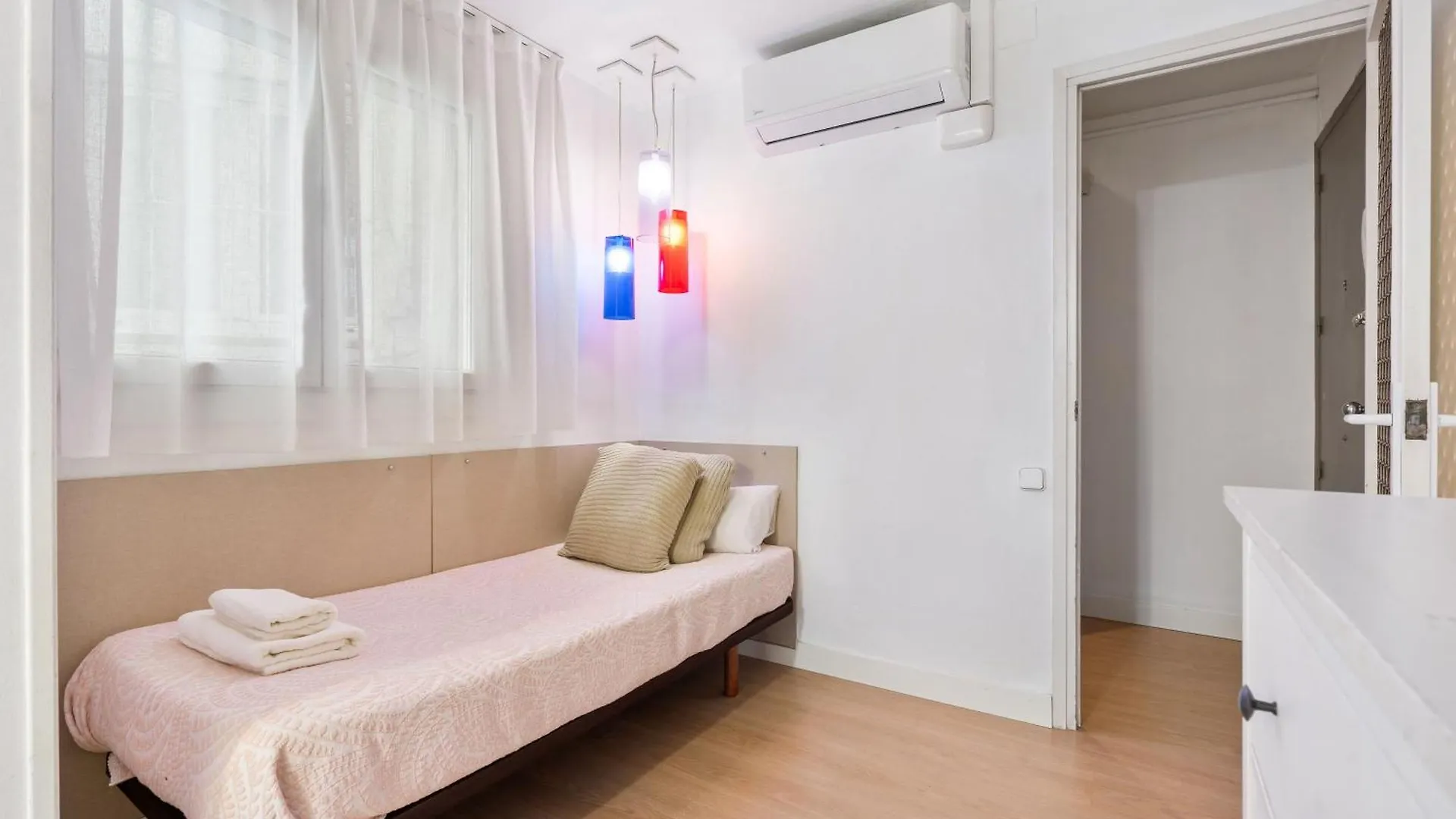 Destination Downtown - Ultra Central Barcelona Apartamento
